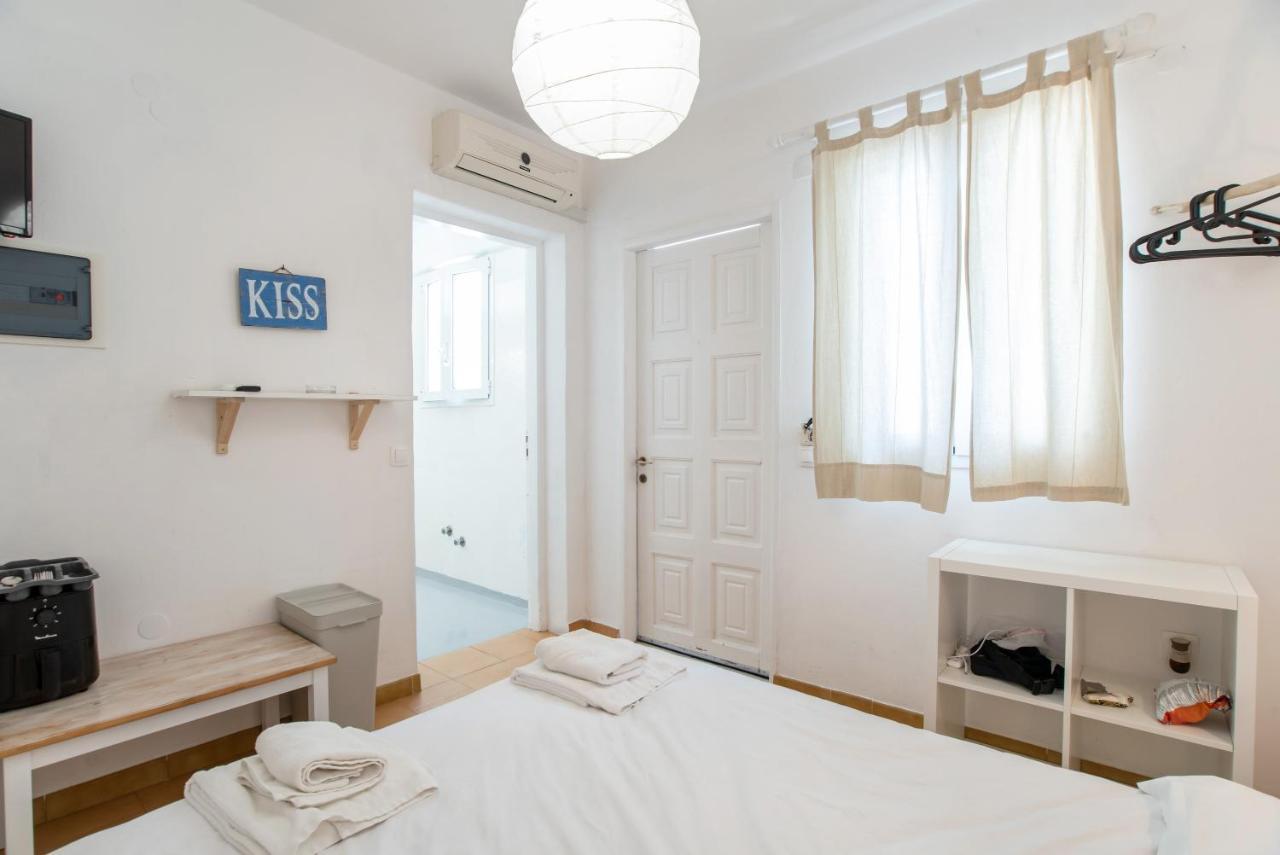Livadia Seaside Studios 6 Парос Экстерьер фото